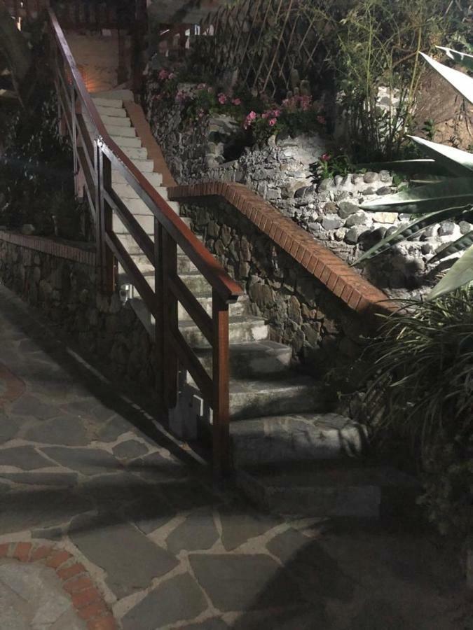 Bed & Breakfast Lujocanda 카사르자리구레 외부 사진